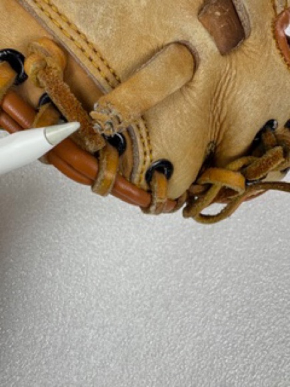 Rawlings Lite Toe RCM45 Youth Catcher’s Mitt Right Hand Throw RHT Mike Piazza - Picture 8 of 12